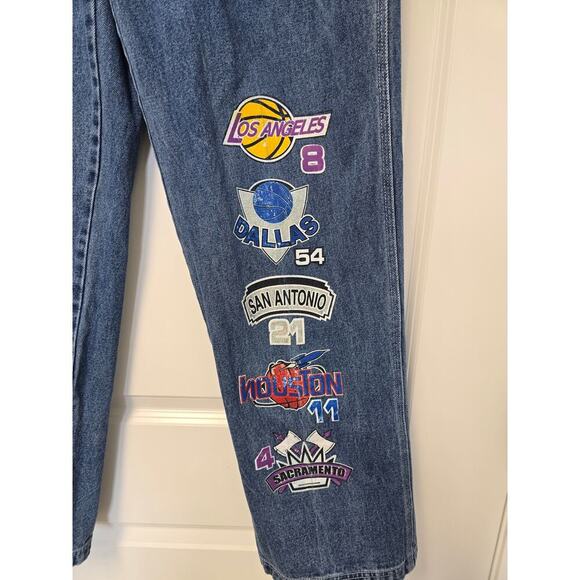VINTAGE XCLUSIVE NBA Jeans Size 34 x34 womens Mens Los Angeles Sacramento Boston - Picture 4 of 14